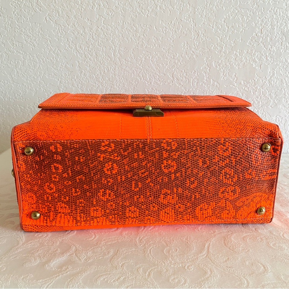 Jimmy Choo neon orange lizard quilted structured bag - Picture 9 of 15